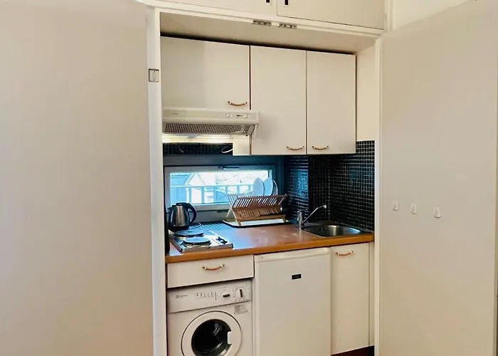 Parc Monceau - Chez Amelie Apartment Paris